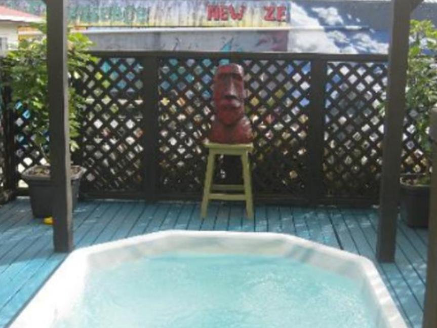 Crash Palace Backpackers Rotorua Bagian luar foto